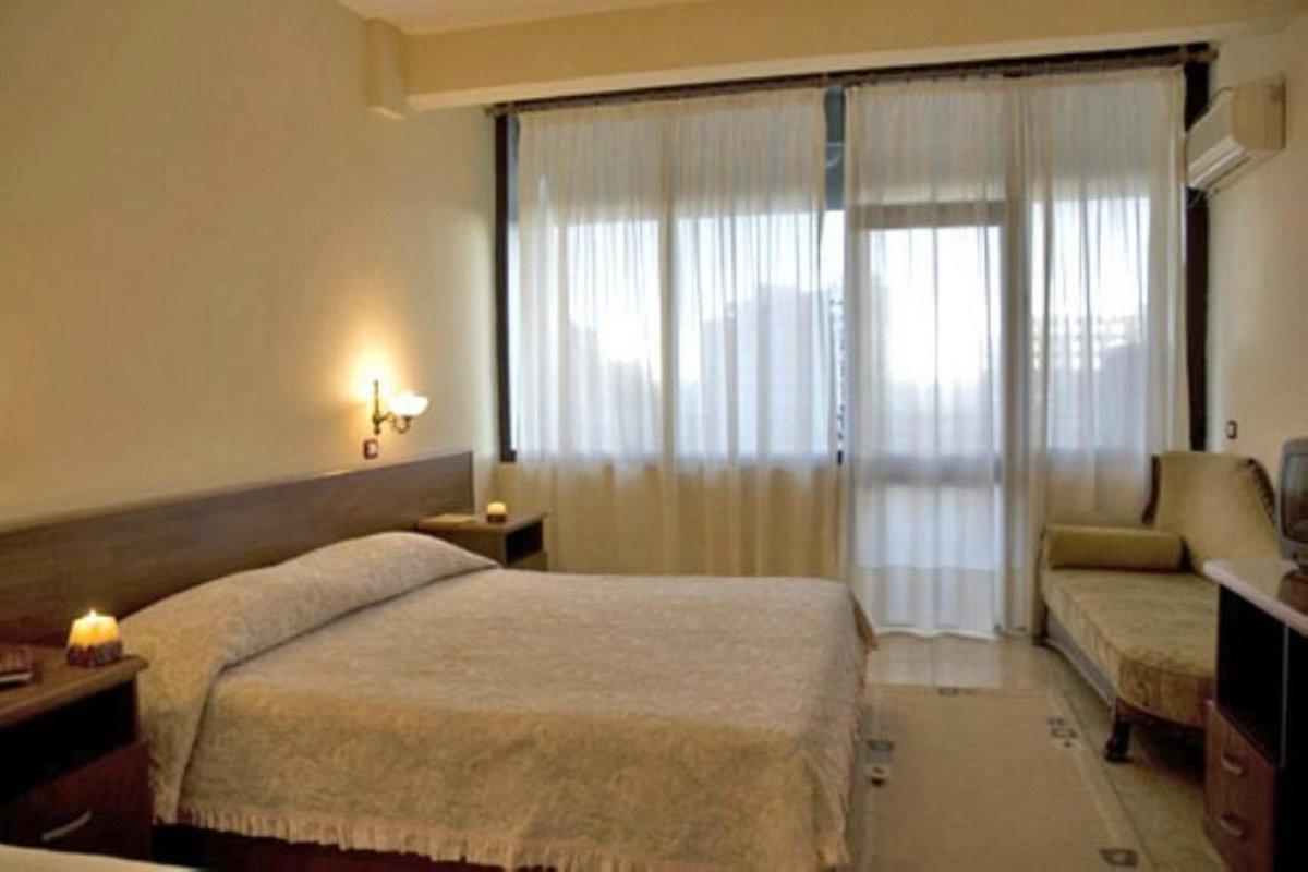 Akropoli Hotel Kryemëdhej Dış mekan fotoğraf
