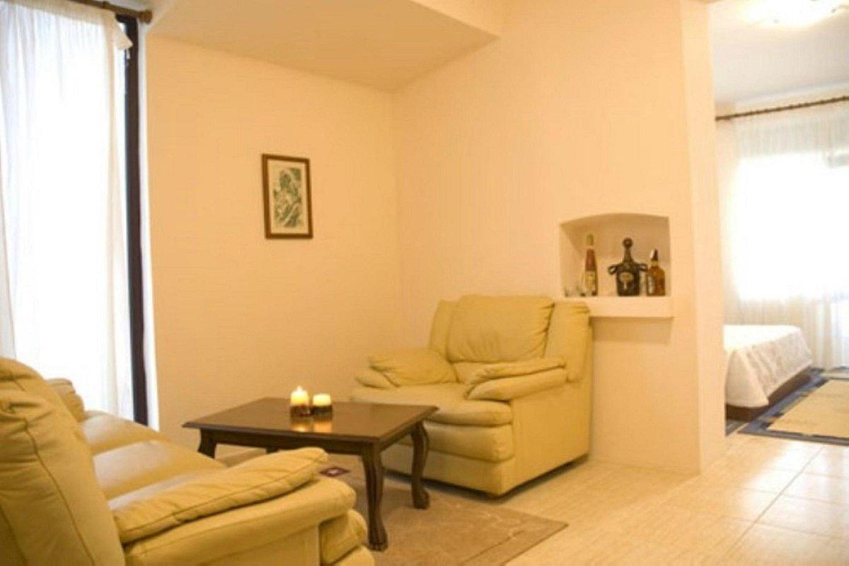 Akropoli Hotel Kryemëdhej Dış mekan fotoğraf